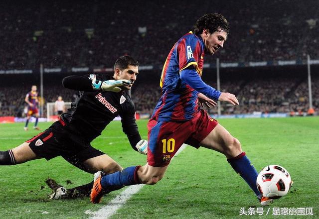 现役足球右边锋十大球星,足坛史上十大右边锋排名