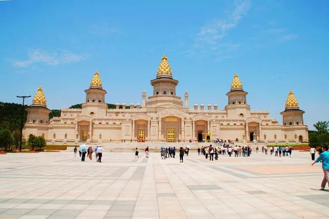 2018上半年，据说会玩的人都在合适的时间去这些美腻的地方了！