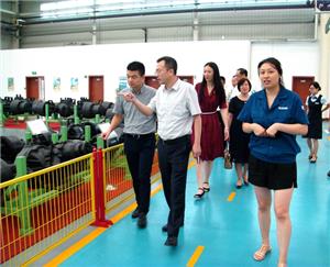 发挥排头兵作用,切实履行国有银行的担当