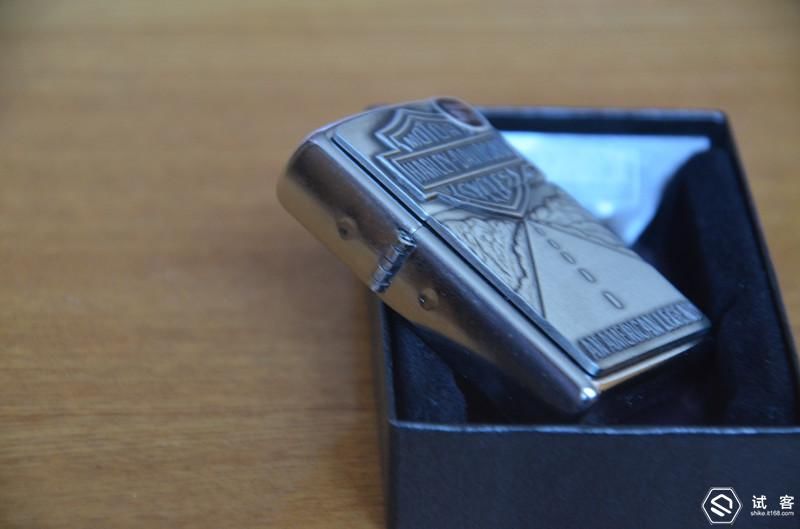 我与我的zippo们