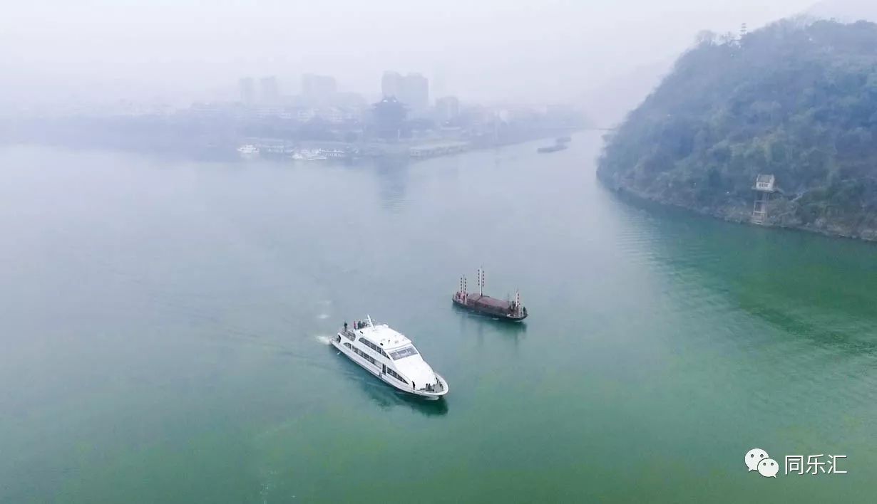 美炸了的风景图,美炸杭州亚运场馆灯光秀抢先看