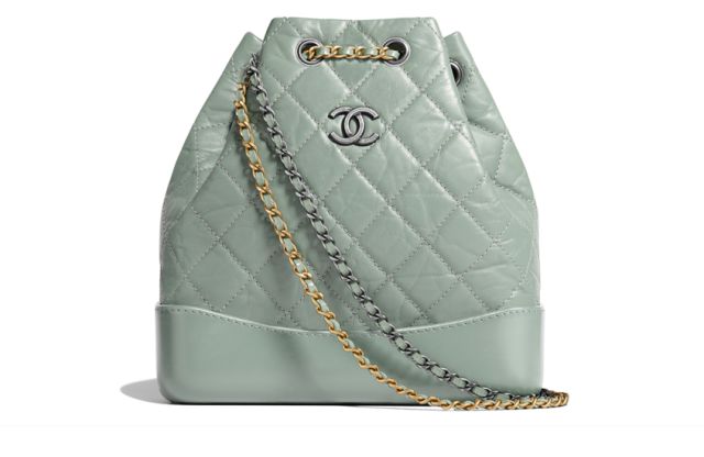 中外差价大比拼｜这些国家买包包才最便宜，最多能差出5万！