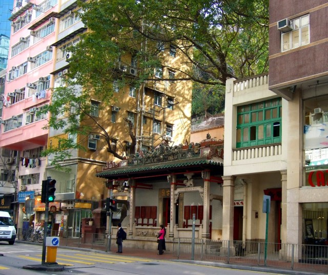 告别庸俗和廉价的商品,告别庸俗的消费主义