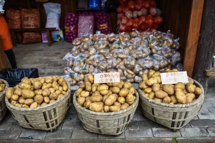 一个酸奶厂的利润有多大,一个酸奶小工厂