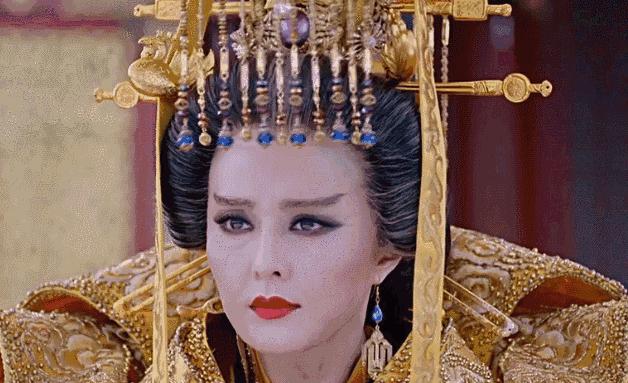 每一部大女主戏，背后都有一个乃至好几个男主的支撑