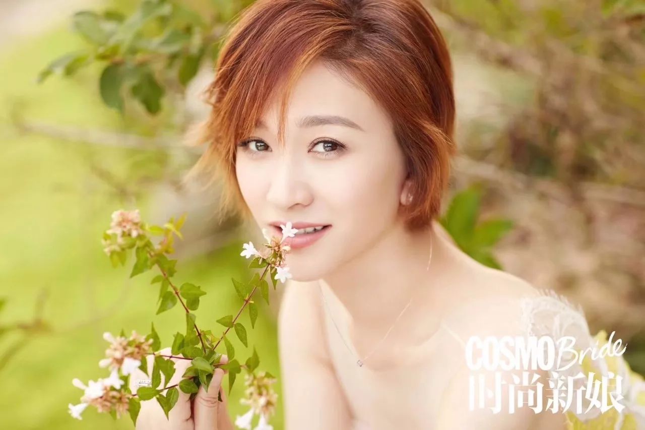 42岁的李小冉怎么美成这样,40岁李小冉图片