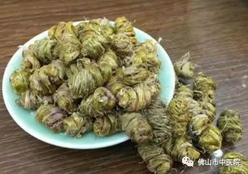 「药师在线」九大仙草之首的石斛功效多多，教你如何选（含食疗推荐）