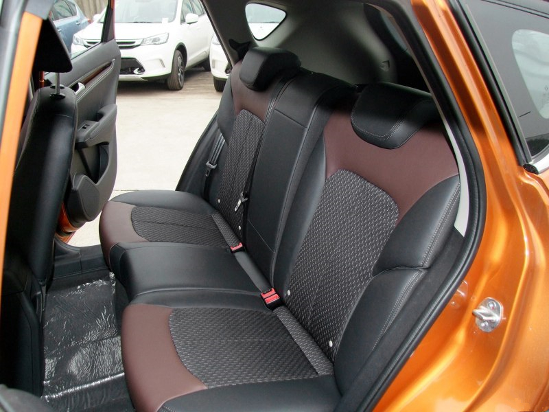 购车参考：东风风神AX5动力和驾驶表现都一般，家用代步刚好够用