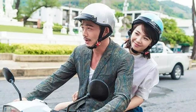 世人都说太相似的两个人不适合在一起我想这是最好的答案