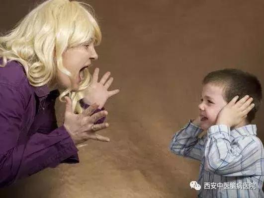 家长怎么跟抽动症孩子沟通,抽动症的孩子怎么沟通