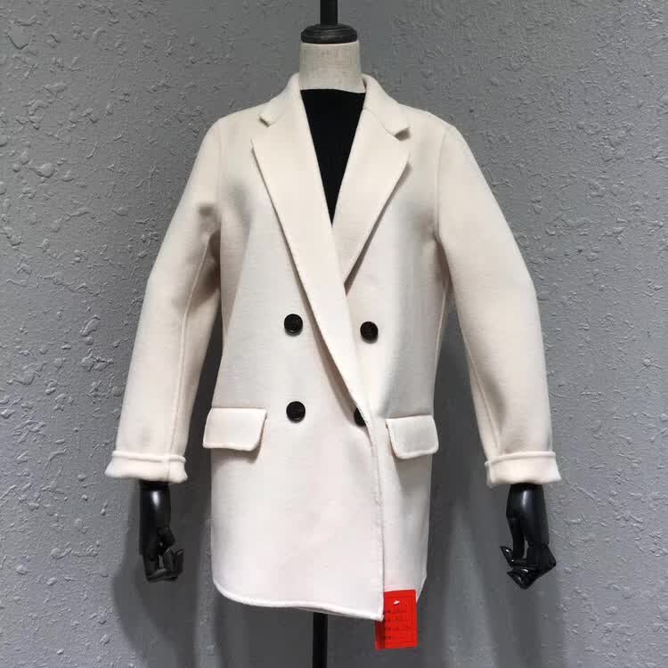 怎样挑选真正的纯羊毛大衣,如何保养羊毛大衣才能更耐穿