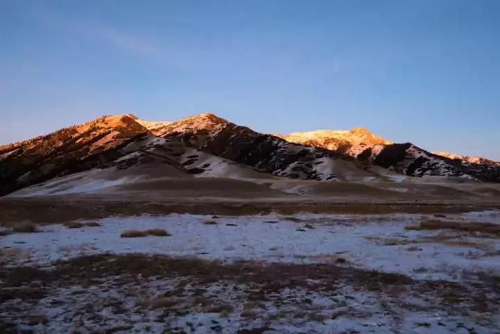 阴天室外拍照几点光线最好,下雨天拍照的注意事项