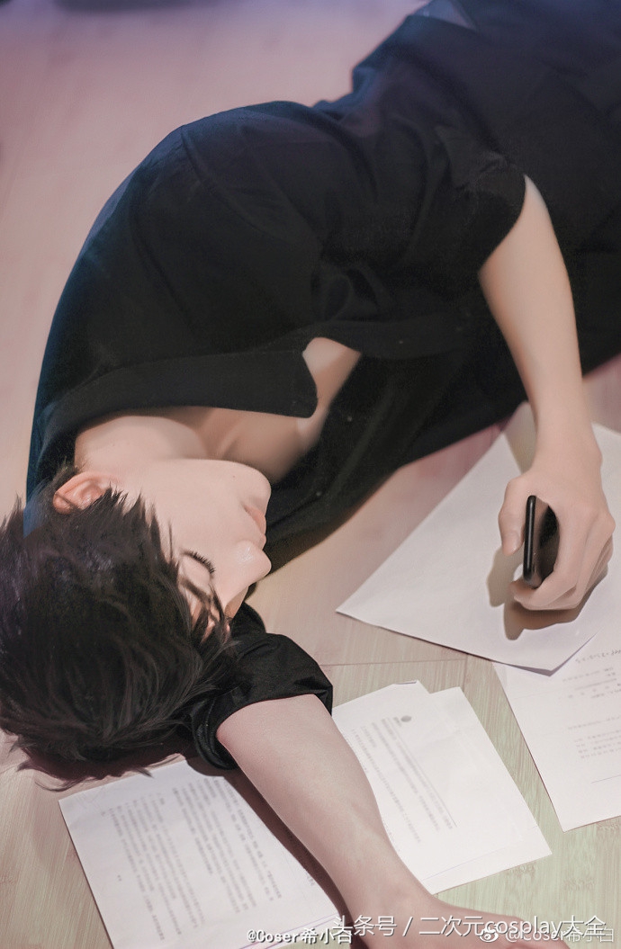 国内比较知名的女cos李泽言,恋与only李泽言cos