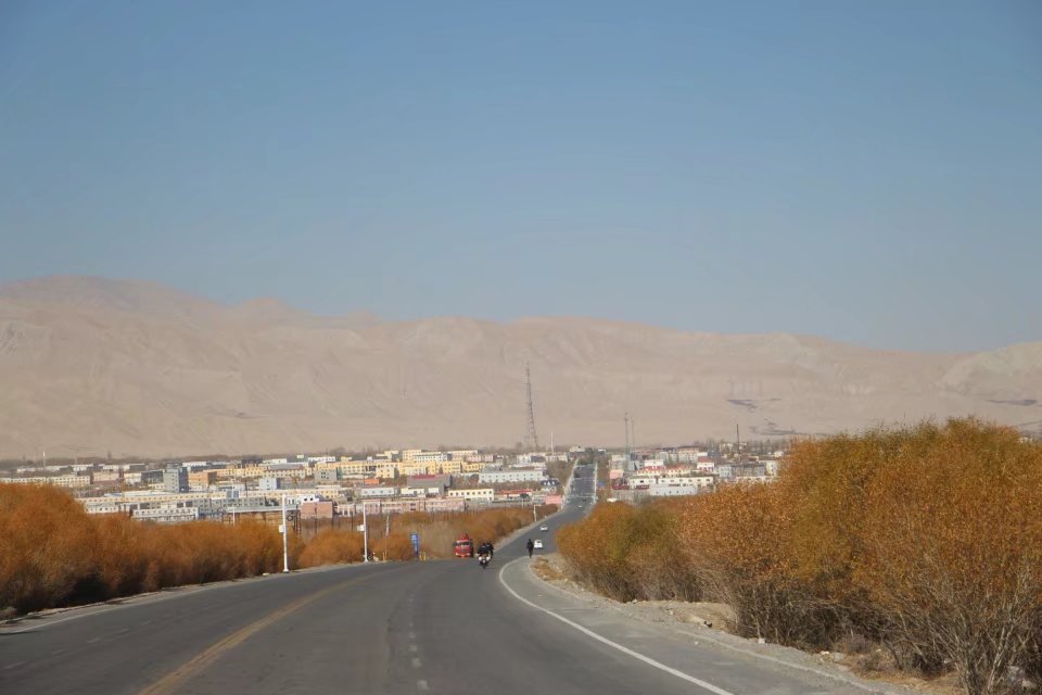 探秘帕米尔高原塔吉克族,帕米尔高原上的塔吉克族族人