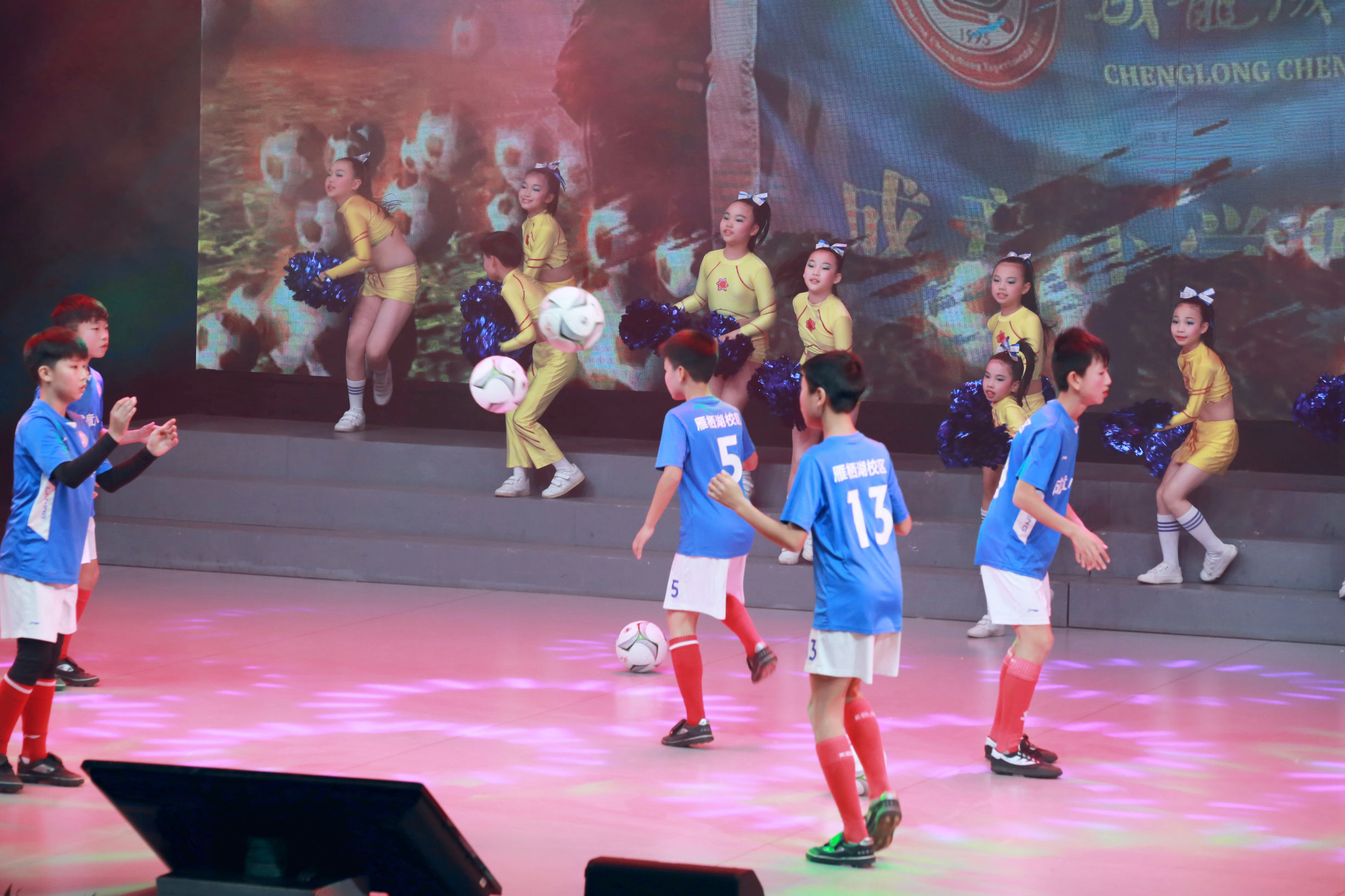 幼儿足球秀,足球童年