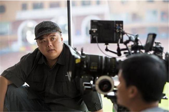 18岁成TVB知名编剧，得星爷提携身价翻倍，为圆导演梦2次倾家荡产