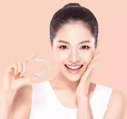 隐形矫正免费试戴,《芳华》女主也来打Call