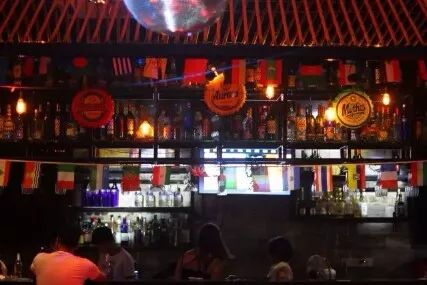 佛冈梦回大唐不夜城美食节,清远佛冈篁胜广场美食节