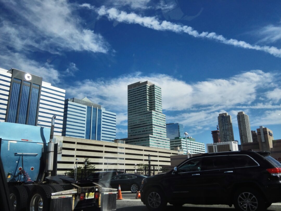 有些商品只卖中国人、有些店只为国人开，感觉自豪吗？别急！