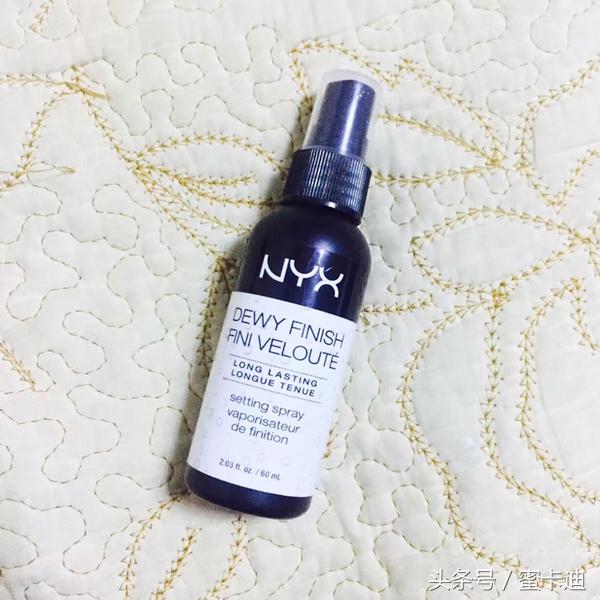 怎样才能让妆容持久一天,怎样使妆容持久不掉妆