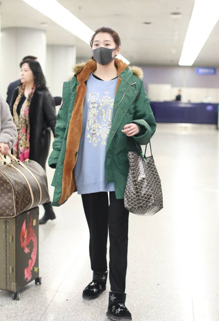 冬天雪地靴怎么穿好看,冬天雪地靴怎么穿最暖和