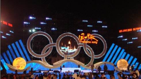 同一首歌哪年取消的,同一首歌不同的明星的差距有多大