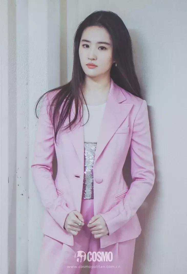 刘亦菲最迷人的珠宝,二代妖精刘亦菲套装