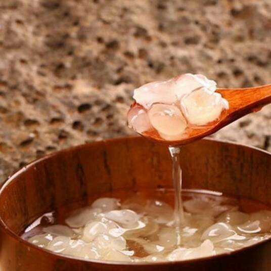 哪些食物是雌性激素含量高的食物,什么食物可以提高女性的雌性激素