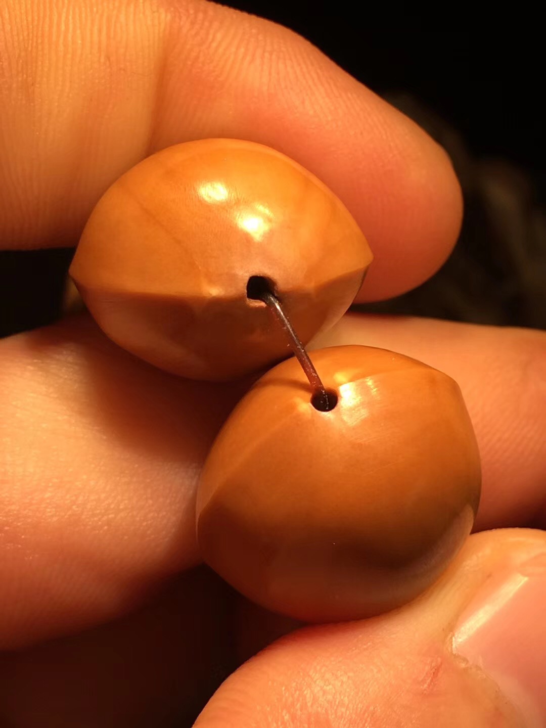 橄榄核手串如何保养,橄榄核文玩保养方法