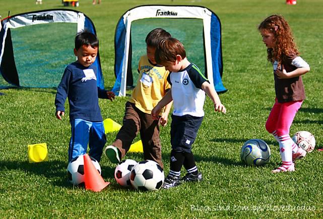 国足怎么才能夺冠呢英文,中国足球赢得世界杯英文