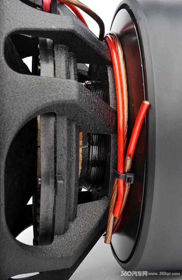 美国猛士低音炮p系列,美国猛士出拳视频