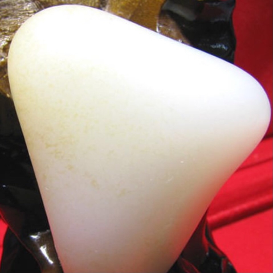 如何鉴别和田玉籽料的好坏,灰色和田玉籽料好坏鉴别方法