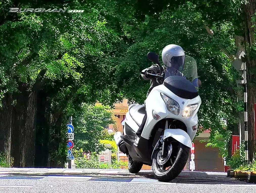 豪爵铃木踏板200cc,铃木踏板200cc摩托车