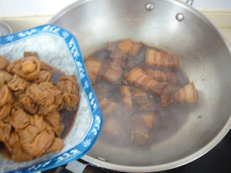 上海红烧肉正宗厨师做法的视频,上海红烧肉的正宗做法黄磊