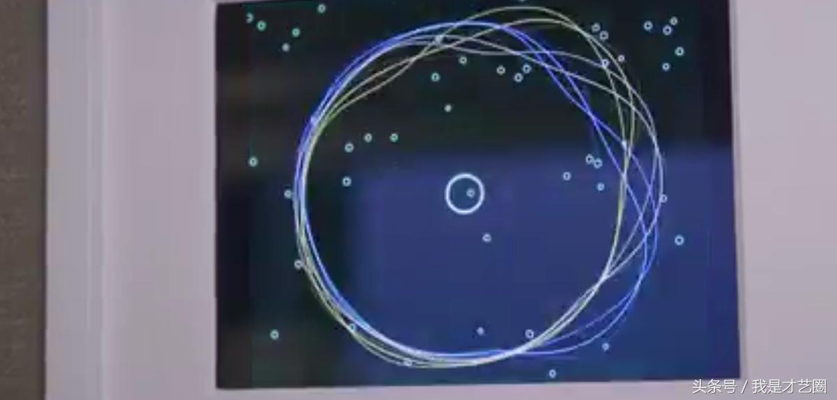 Artgasm将女性的性兴奋转化为艺术作品