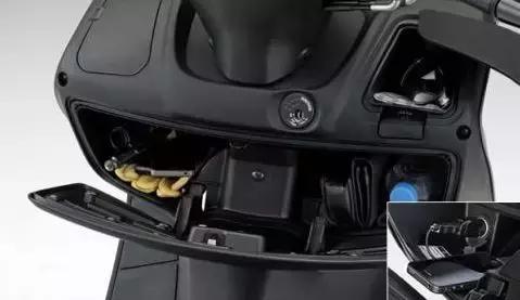 日本进口铃木250最新售价,铃木踏板250落地一共要多少钱