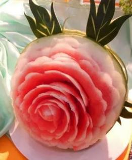 冬吃萝卜夏吃姜如今吃萝卜正当季,冬吃萝卜夏吃姜这样吃萝卜很健康