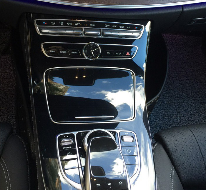 16年奔驰e200l二手车立标多少钱,花50万买奔驰e划算吗