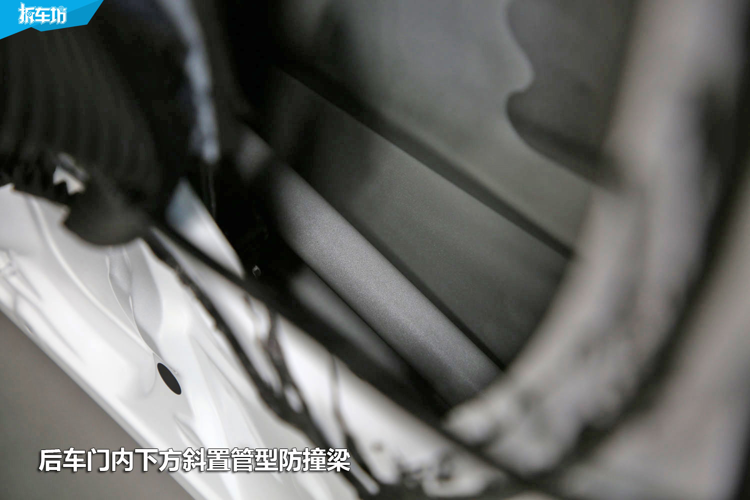 大冰块拆解本田冠道视频,本田urv与冠道对比拆解