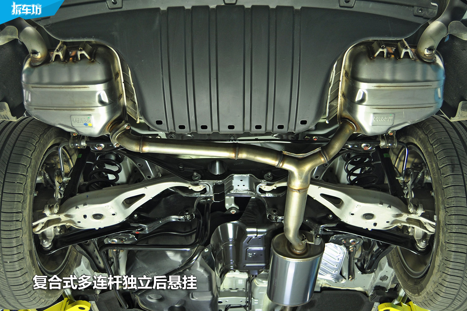 大冰块拆解本田冠道视频,本田urv与冠道对比拆解