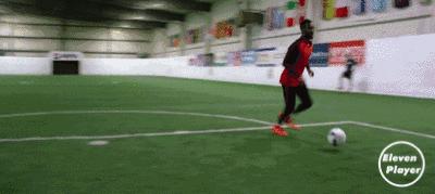 足球晃动过人,足球技巧晃人