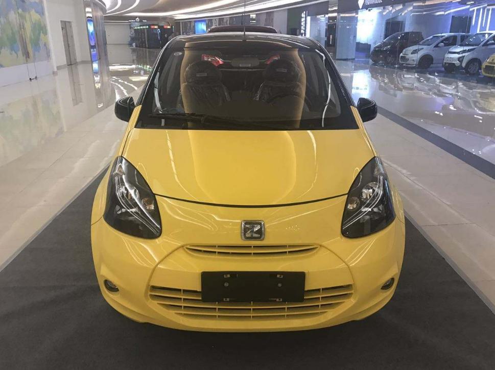 16款众泰云100s续航版本,众泰云100s纯电动汽车怎么样