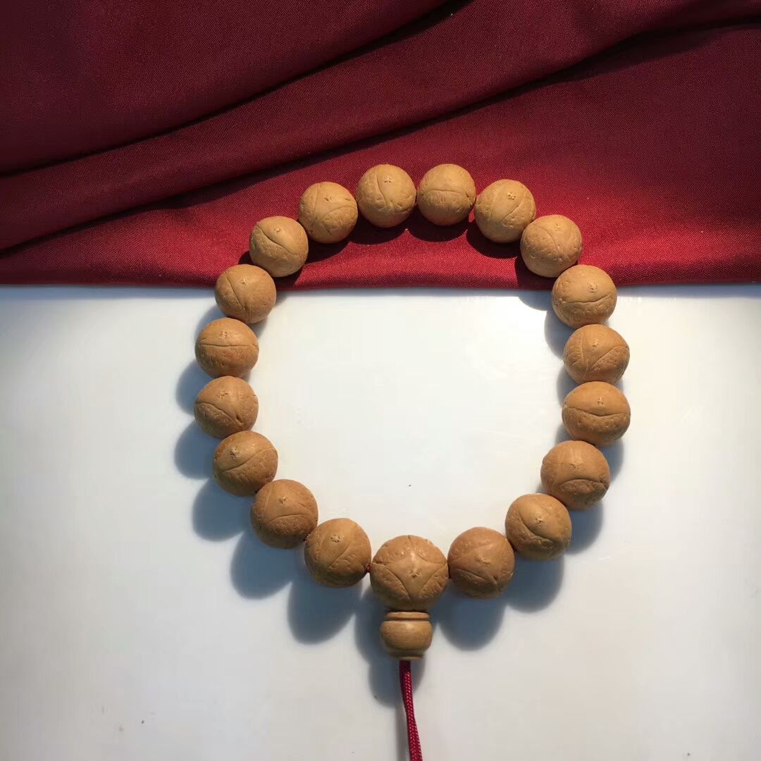 能不能入手过万的凤眼菩提,2.8块钱的凤眼菩提