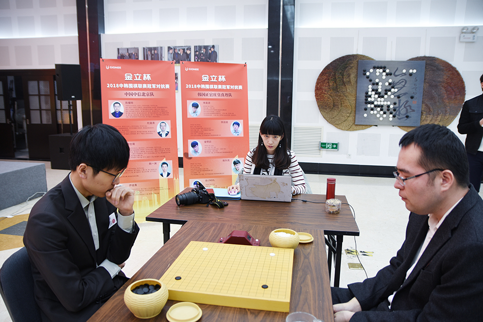 李昌镐vs陈耀华,中韩围棋巅峰对决李昌镐决胜常昊