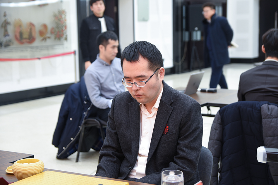 李昌镐vs陈耀华,中韩围棋巅峰对决李昌镐决胜常昊