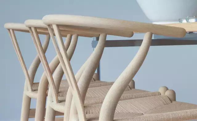 满世界都在山寨它，这把椅子凭什么成为大师最经典的传世之作？