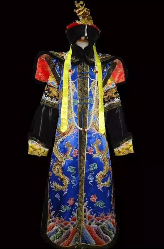 清代沉香佛珠拍卖价格表,清代琥珀佛珠拍卖记录