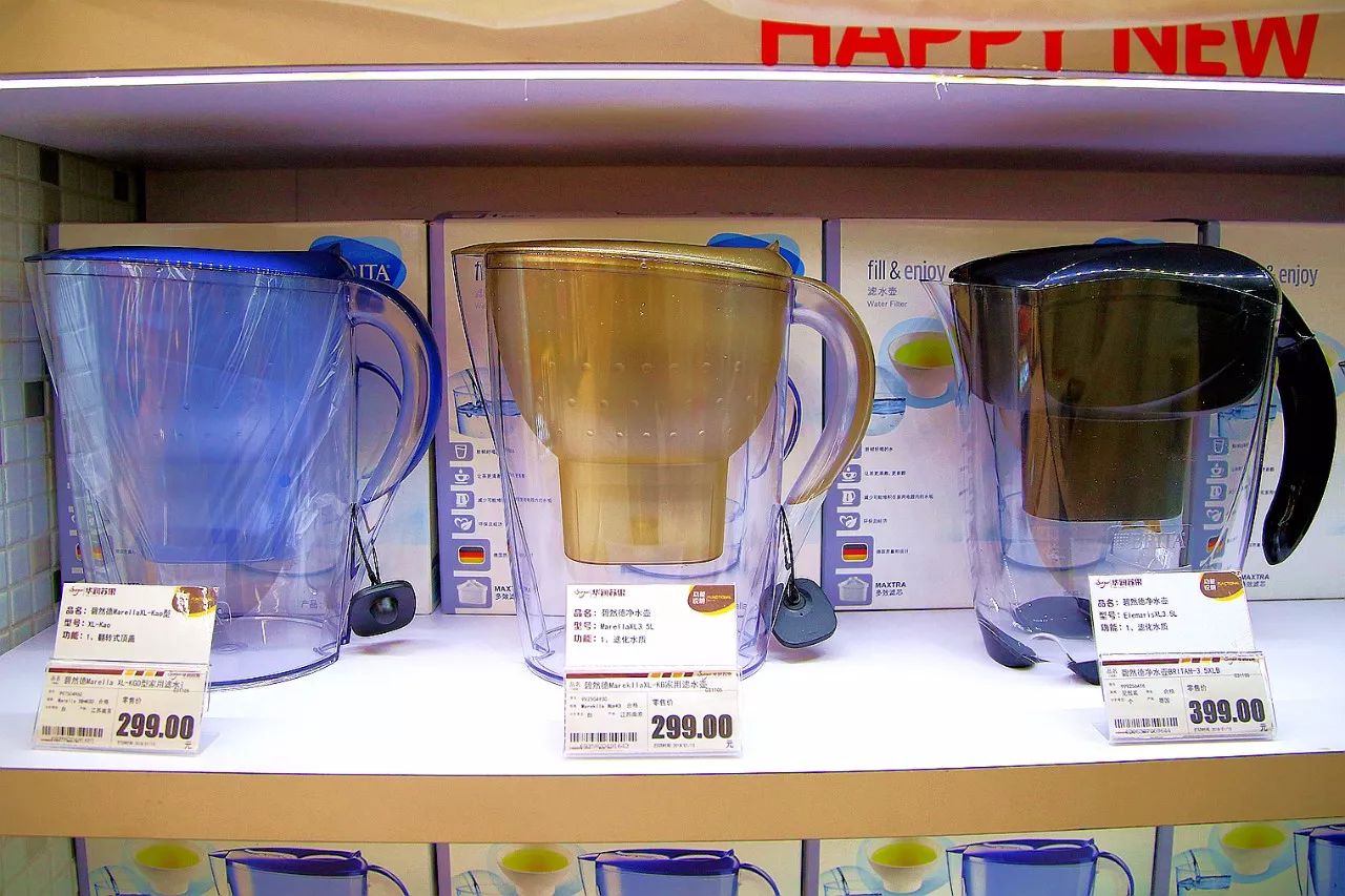 在超市里吃海鲜,在超市里面吃饭吃海鲜