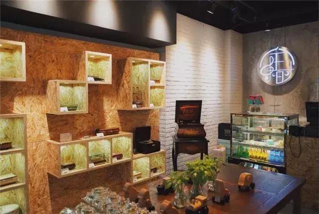 榄旈兘灏戝コ蹇冩潅璐ч摵 (榄旈兘灏戝コ蹇冩潅璐ч摵闆嗗悎)