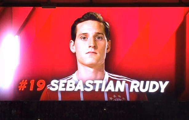 大师聊足球,大师谈球